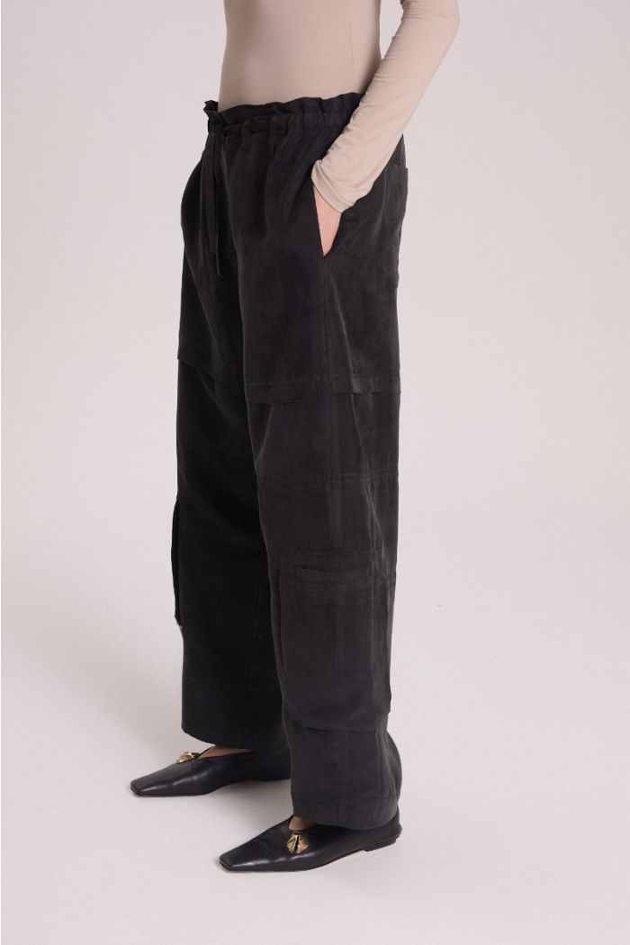 PANTALON CAPELLA NEGRO