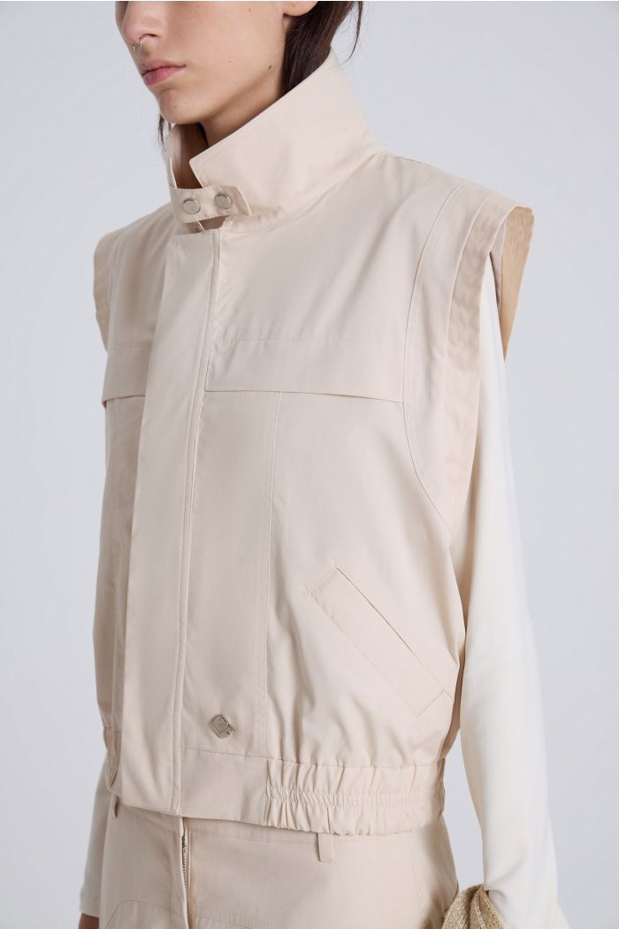 CHALECO LEO BEIGE