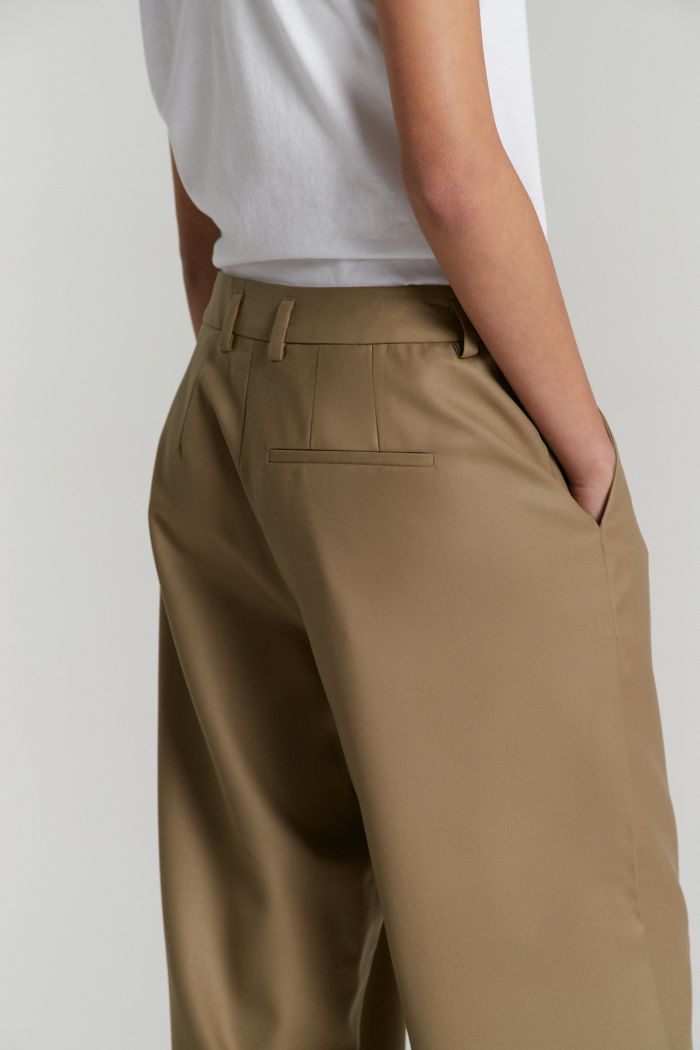 PANTALON CARMELA CEMENTO